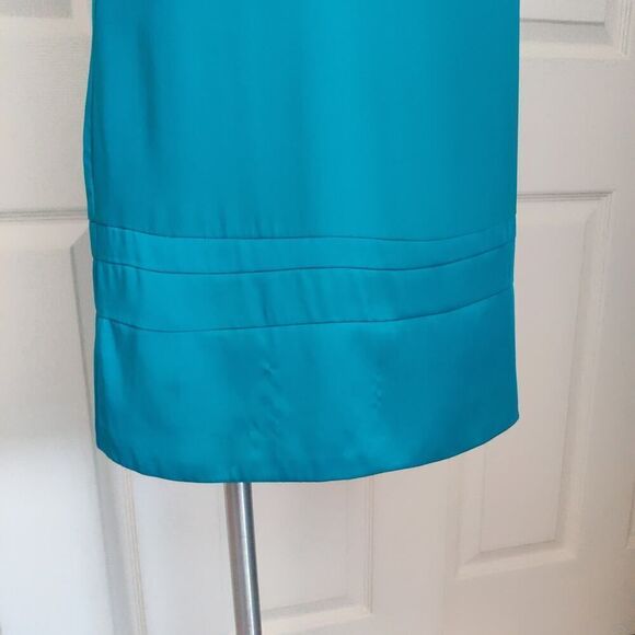 Teal bow shift dress - Picture 4 of 10